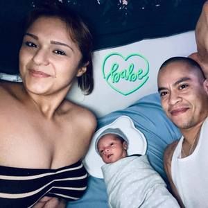 Meet your Posher, Gloria